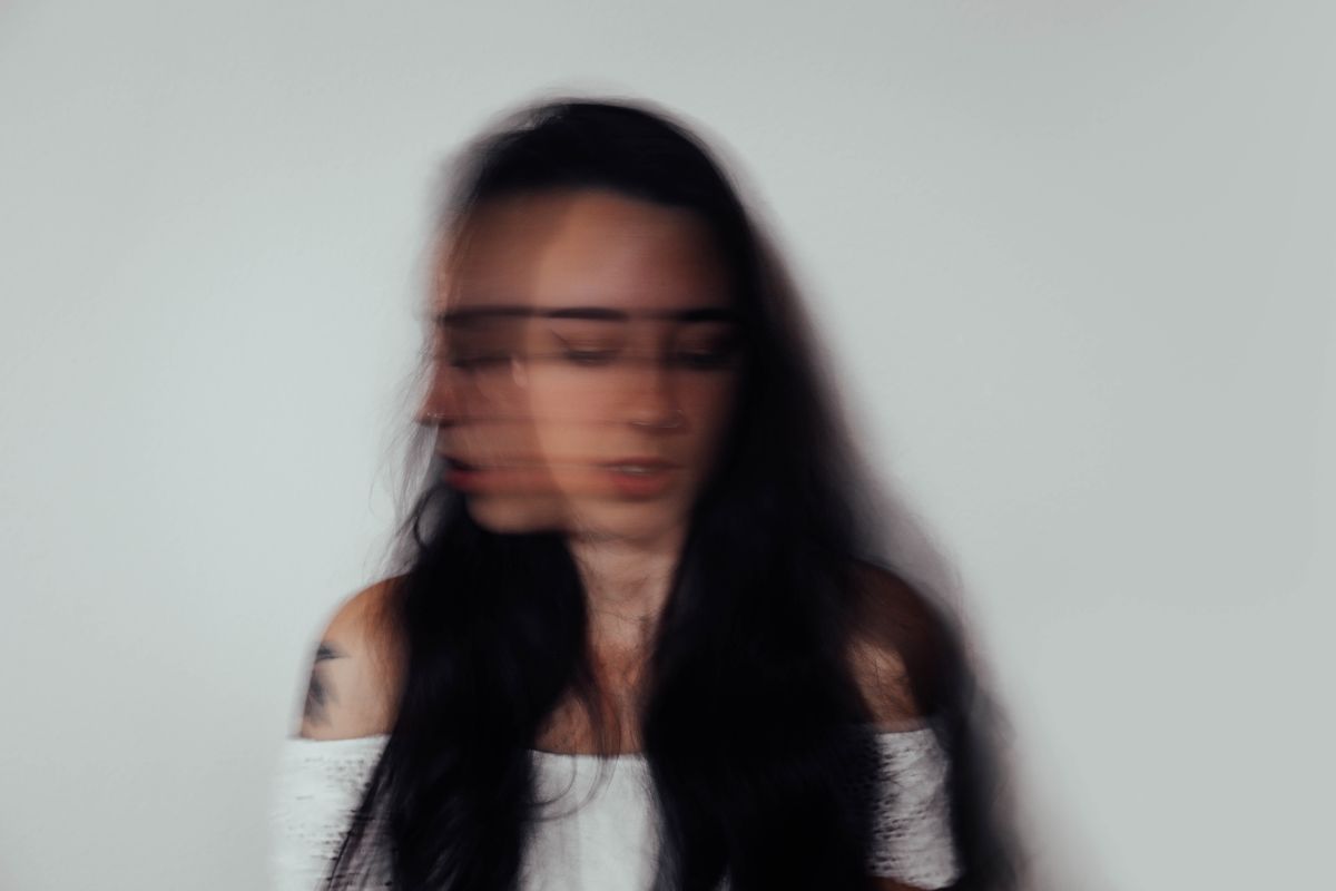 Fenomena Impostor Syndrome Kalangan Pekerja Muda, Apa Dampaknya bagi Kesehatan Mental?